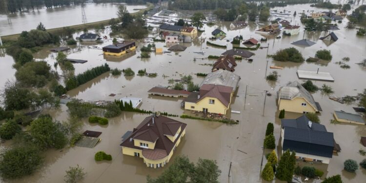 Central Europe flooding leaves 16 dead in Romania, Poland, Czech Republic and Austria