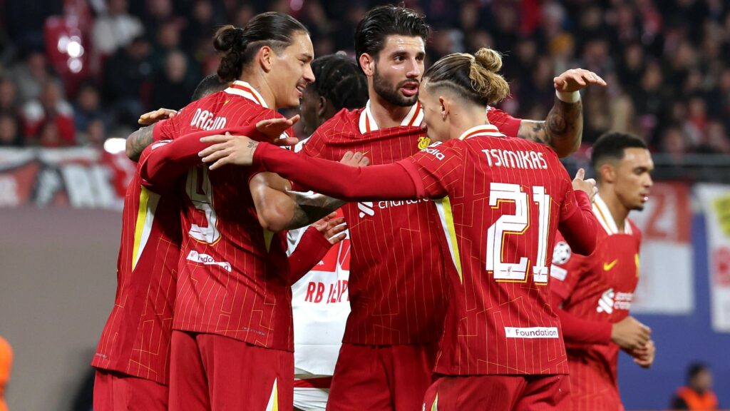 Champions League highlights and round-up: Liverpool stay perfect, Raphinha hat-trick stuns Bayern, Man City score five | UEFA Champions League