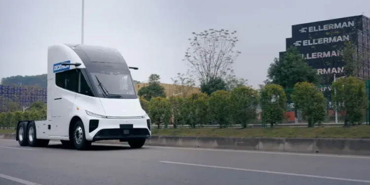Chinese electric truck maker to fund European expansion