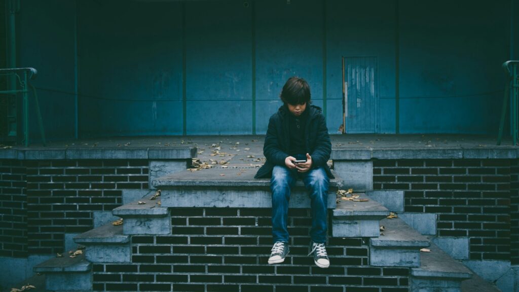 Classroom smartphone bans in Europe?