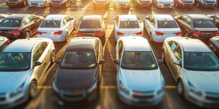 Cleaning up Germany’s vehicle stock: Strategies to decarbonize the passenger car fleet