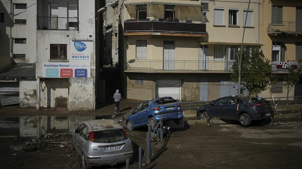 Clear-up operations under way after worst flooding to hit central France in 40 years