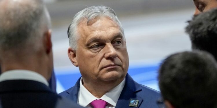 Commissioners to boycott attendance at Hungary meetings over Orbán’s Ukraine diplomacy – Euractiv