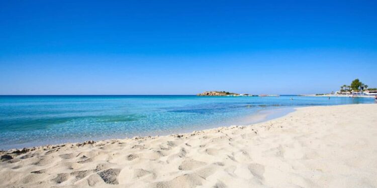 Cyprus has cleanest beaches in EU