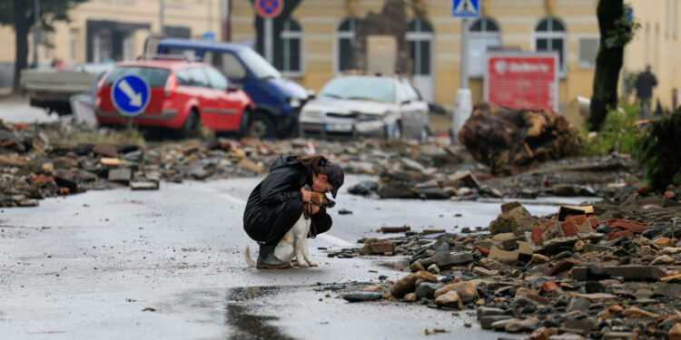 Death toll rises as more rivers burst their banks in central European floods