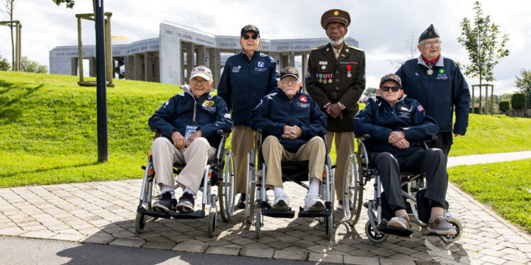 Delta flies U.S. veterans to the 80th anniversary commemorations of the efforts to liberate the Netherlands