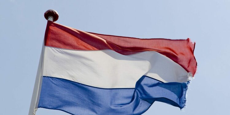 Dutch players face new online gambling deposit rules