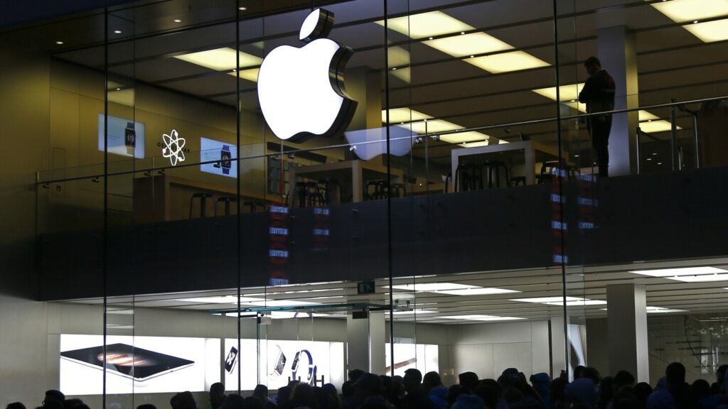 EU court dismisses Apple's appeal against order to pay Ireland 13B euros