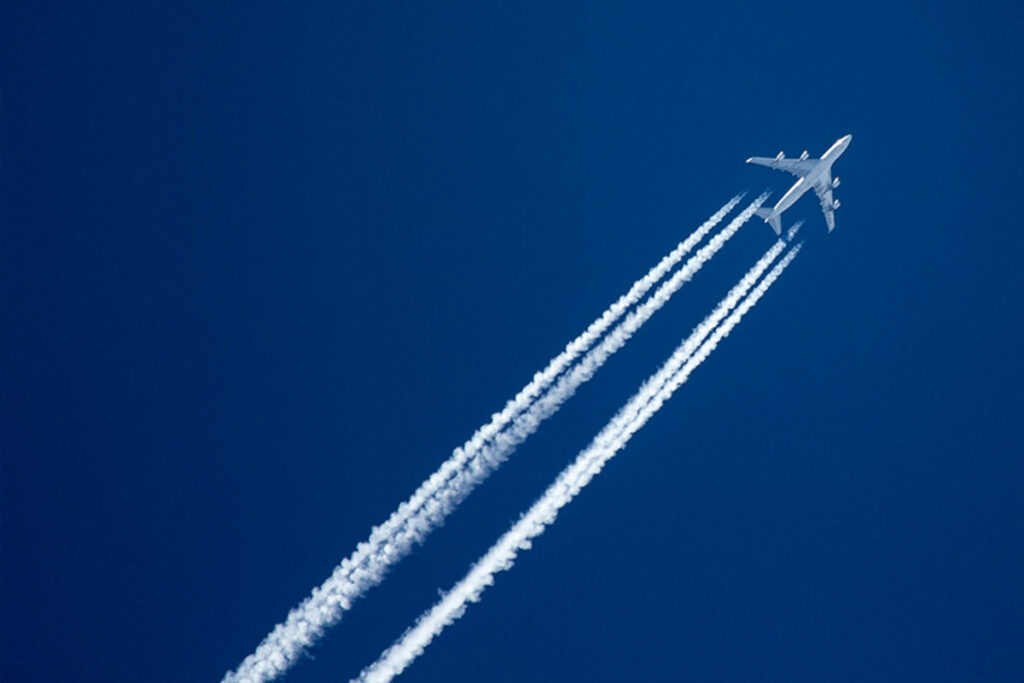 EU plans launch of Flight Emissions Label in 2025