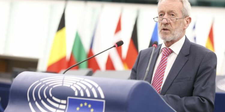 Europe has a duty to lead the green transition – Euractiv