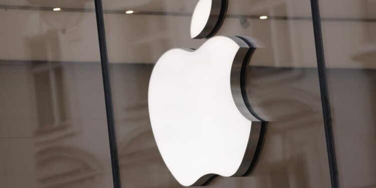 European Commission scores stunning court win in €13B Apple tax row – POLITICO