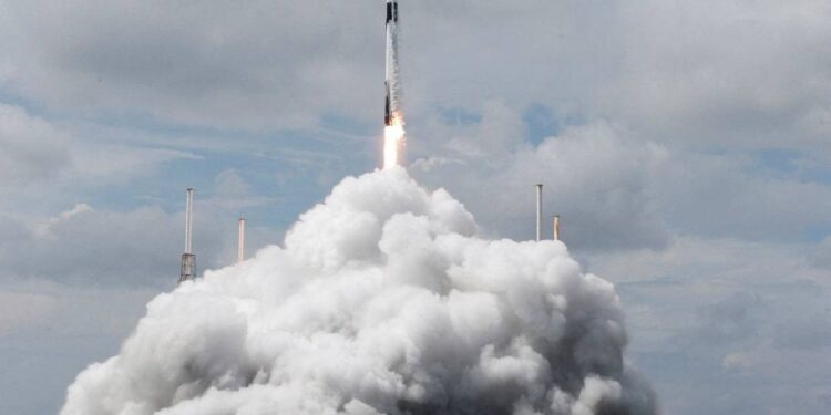 European asteroid mission Hera launches despite poor weather