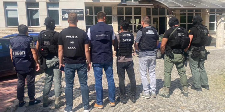 Four High Value Targets leading migrant smuggling ring arrested in Bulgaria - Europol