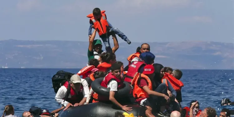 Four killed as boat carrying migrants capsizes off Greece