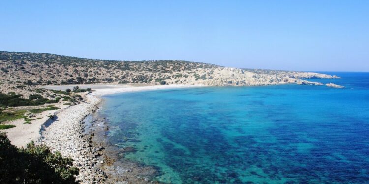 Gavdos: The Greek island tourists flock to for nude beaches | World | News