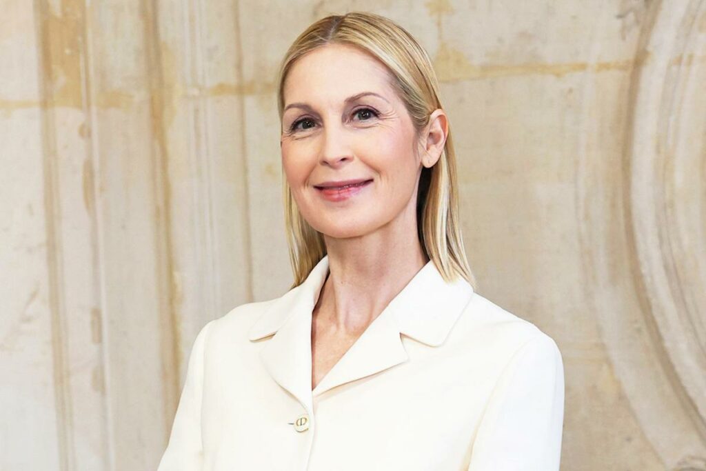 “Gossip Girl” Alum Kelly Rutherford Opens Up About Her ‘Very Peaceful’ Life in Monaco with Her Kids
