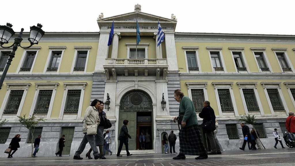 Greece kicks off sale of stake in National Bank which could raise €727m