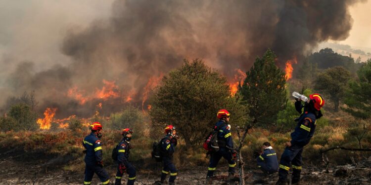 Greek firefighters make progress in taming deadly forest blaze burning for 4 days