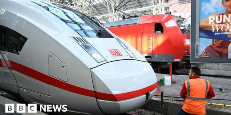 Hamburg station virus scare on high-speed train