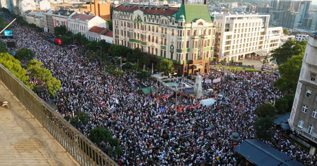 Huge lithium-mining protest triggers crisis meeting in Serbia – POLITICO