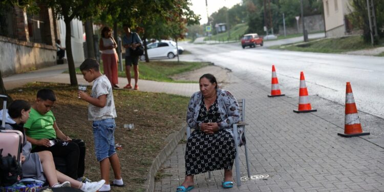 Hungary: Ukrainian Refugees Losing Housing