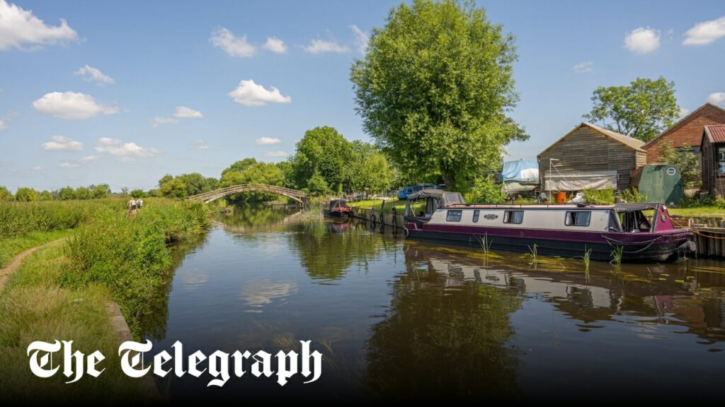 'I sold my house by accident when I was drunk – now I live on a narrowboat'