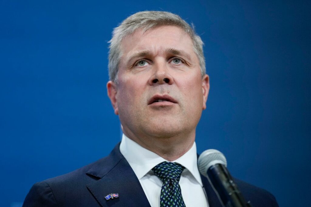 Iceland appears headed for a snap election after governing coalition collapses