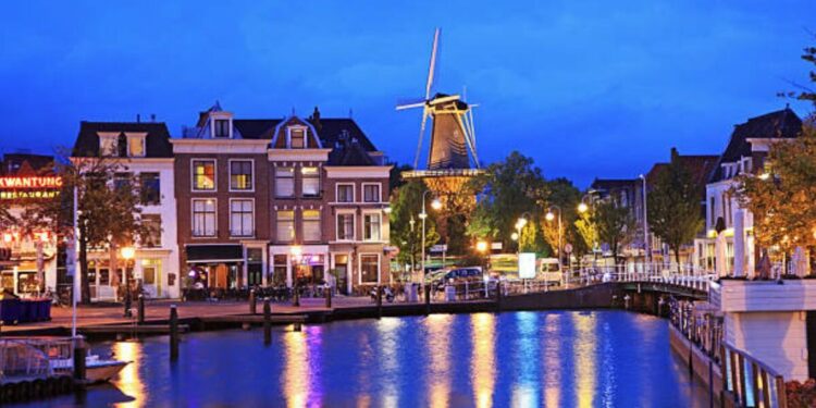 Leiden: The Dutch city dubbed a 'mini Amsterdam' | Travel News | Travel