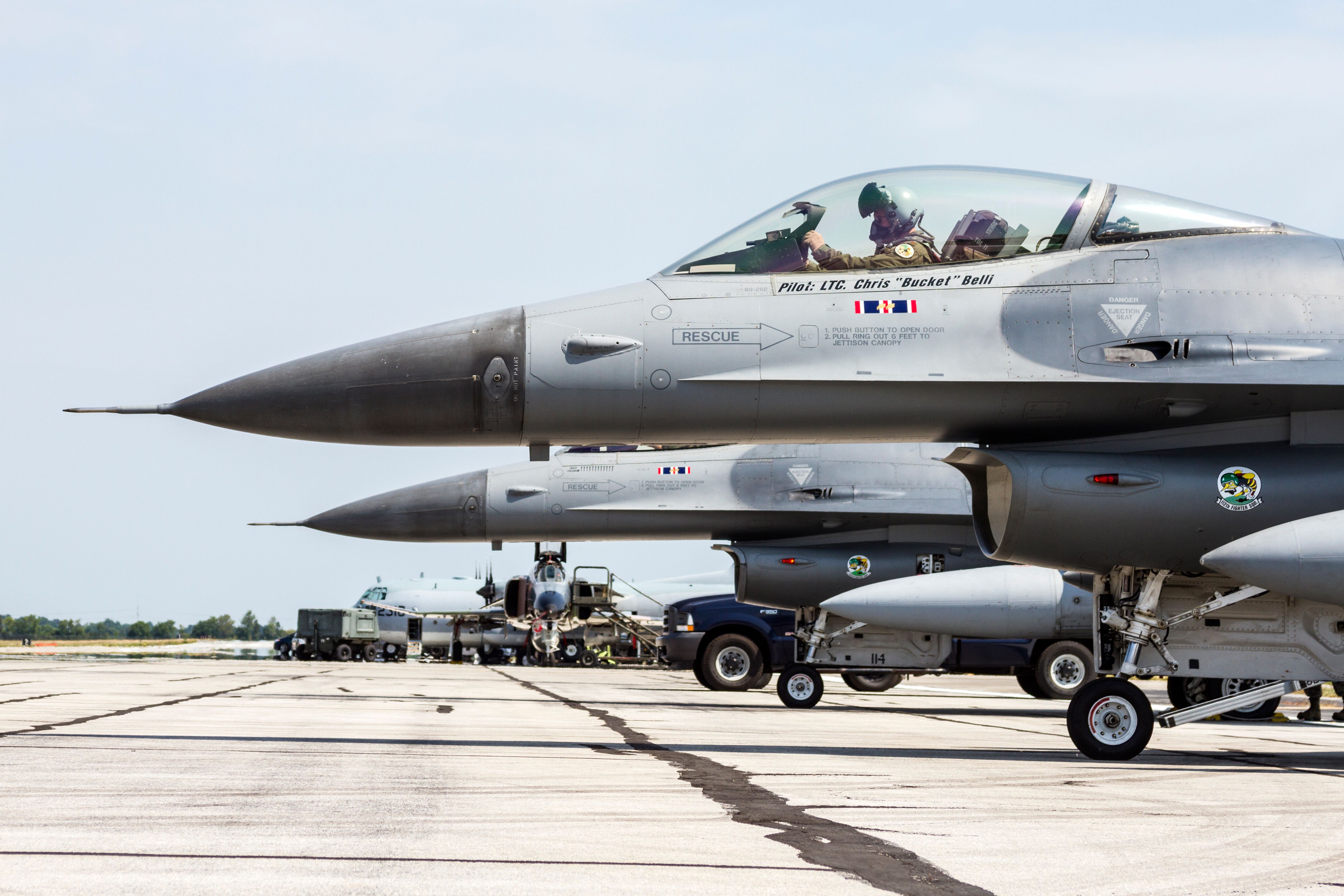 A fleet of F-16s