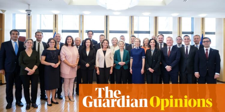 Look at this photo of Ursula von der Leyen’s new team – and tell me the EU doesn’t have a diversity problem | Shada Islam