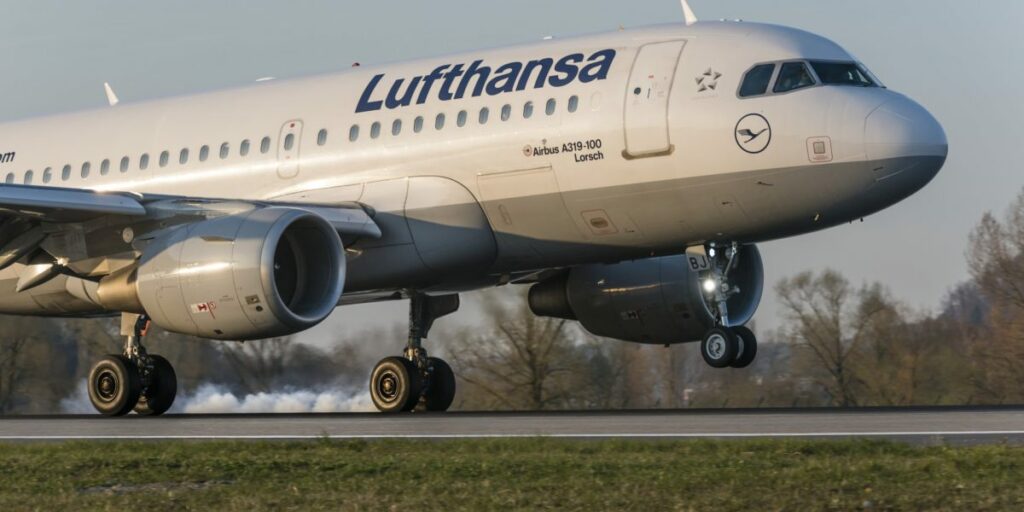 Lufthansa reports record sales as premium travel keeps on giving