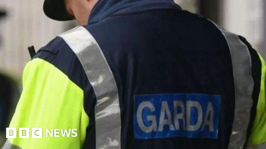 Man dies after single-vehicle crash in Donegal