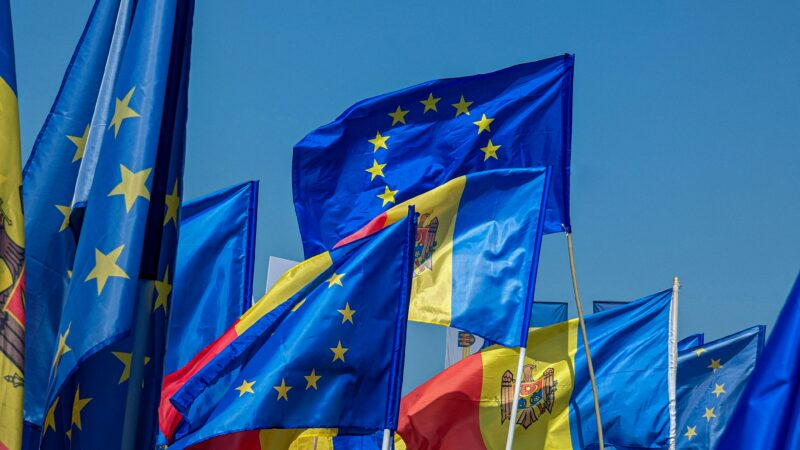 Moldova’s presidential elections face the second round · Global Voices