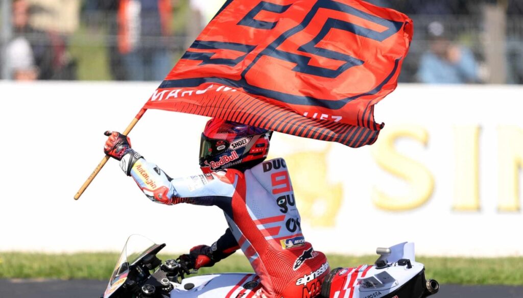 MotoGP, Phillip Island: Marc Marquez beats everyone, even of the bug