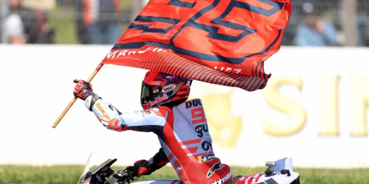 MotoGP, Phillip Island: Marc Marquez beats everyone, even of the bug