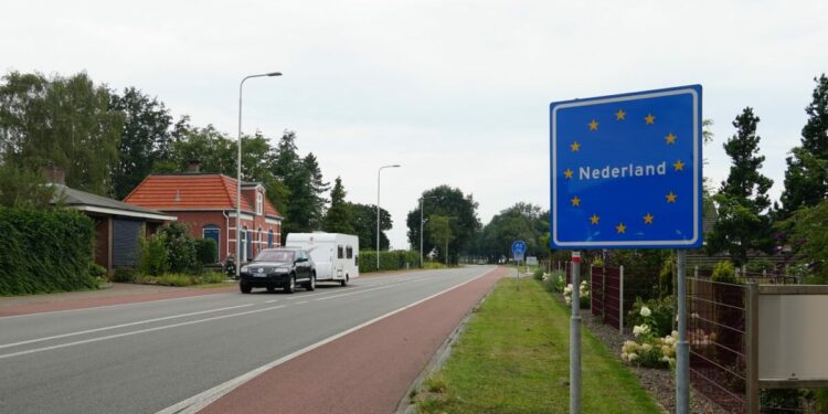 Netherlands Considers Reintroduction of Border Controls Amid Migration Concerns