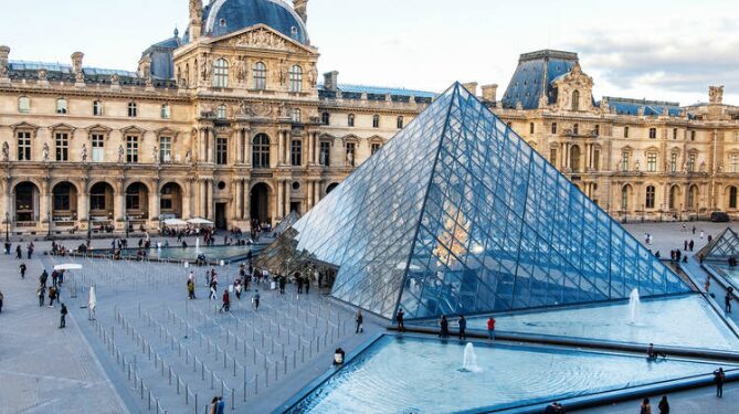 Non-EU Citizens Will Soon Have To Pay More To Visit Tourist Attractions in France