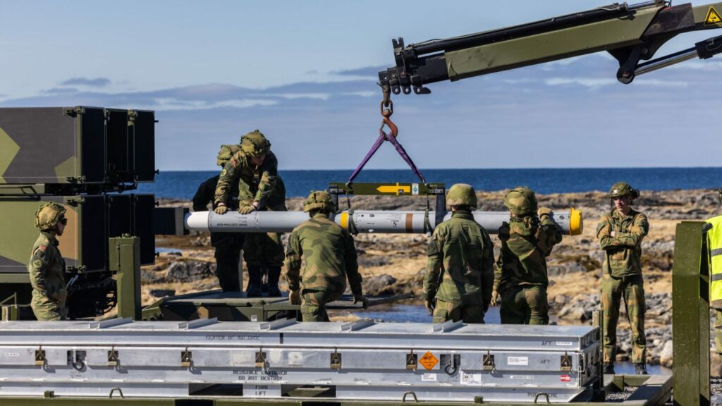 Norway Orders AMRAAM Missiles to Boost Air Defenses