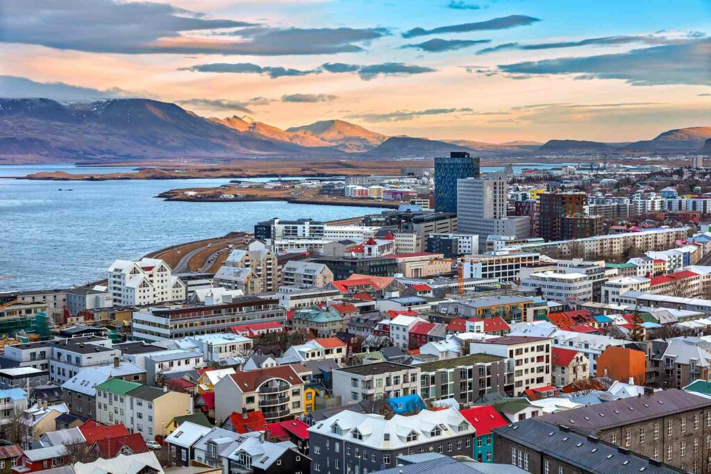 Play Airlines Is Celebrating Valentine’s Day With  Flights to Iceland