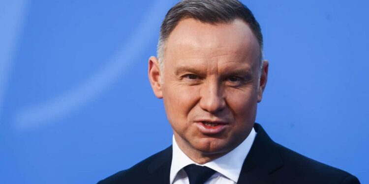 Poland is unable to keep up regular amounts of weapons supply to Ukraine, Polish President says