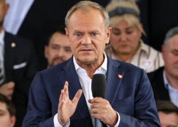 Poland’s Donald Tusk rekindles EU migration debate – Financial Times