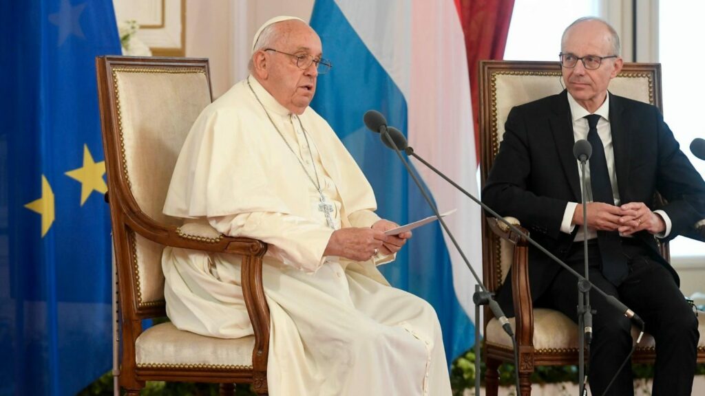 Pope: Luxembourg can be a model of cooperation on behalf of peace