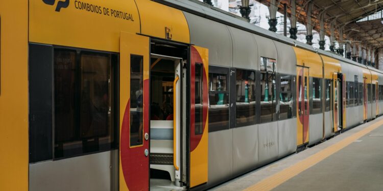 Portugal and Spain to ask France about rail connections