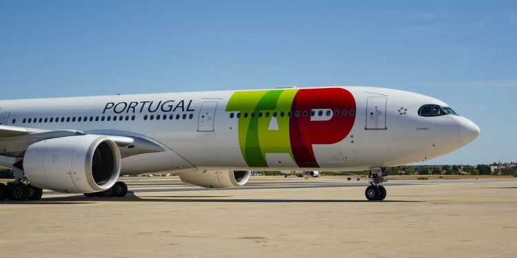 Portugal’s Premier Says Many Firms Are Interested in Airline TAP