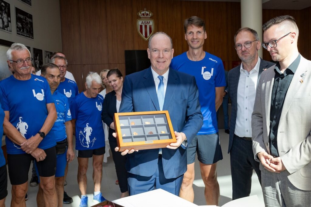 Prince Albert II celebrates first European Peace Run in Monaco