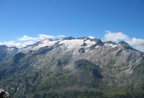 Pyrenees summary | Britannica