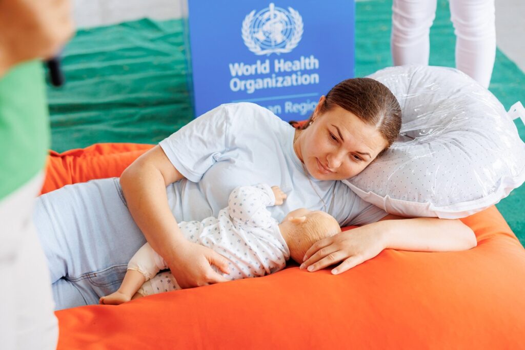 Republic of Moldova’s Breastfeeding Caravan empowers women and protects infants through open conversations