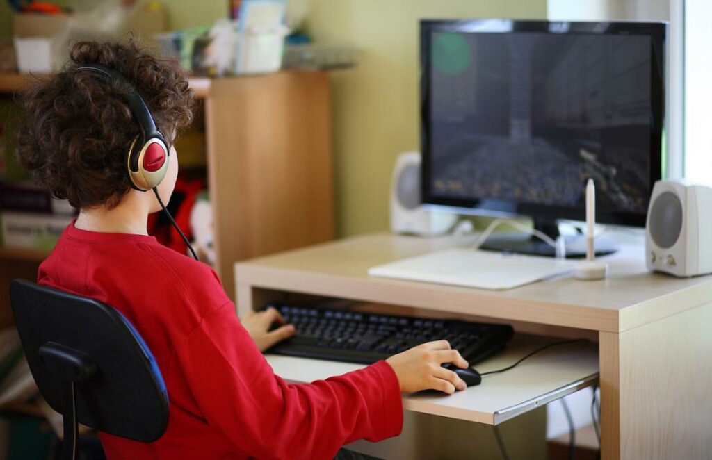 Romania expands program that teaches school subjects through video games