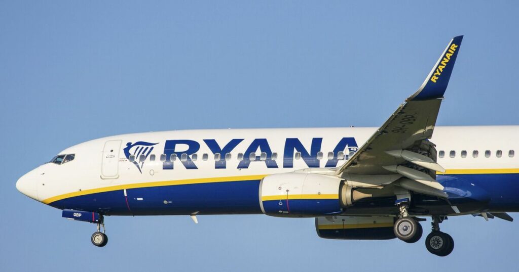 Ryanair issues warning to those travelling from the UK today | Travel News | Travel