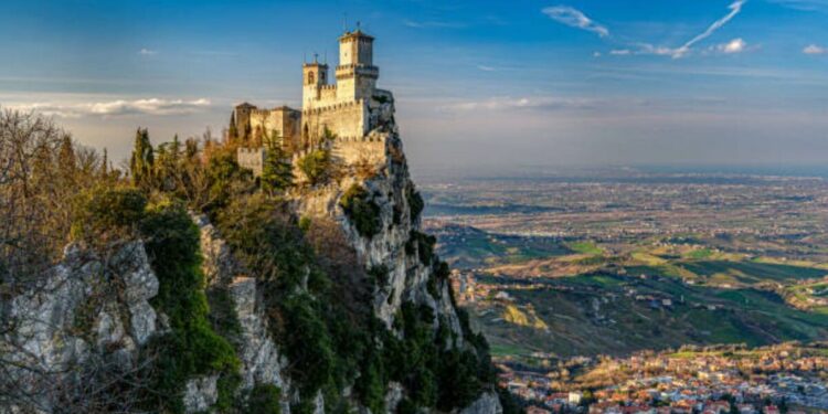 San Marino: The beautiful little country inside Italy begging for more tourists | World | News